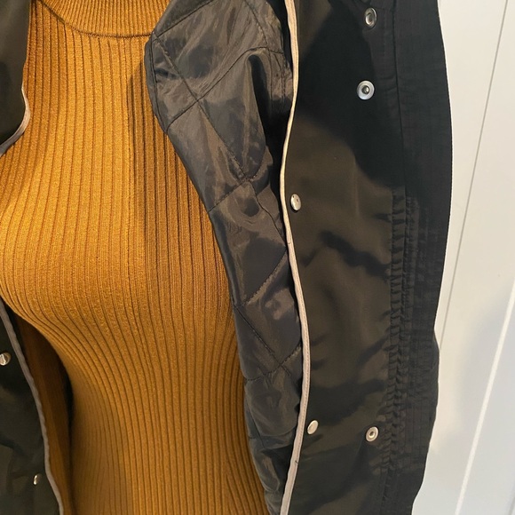 BCBGMaxAzria Fall/Spring Jacket - Picture 5 of 5